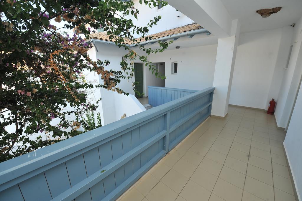 Hotel Agios Nikitas Exterior photo