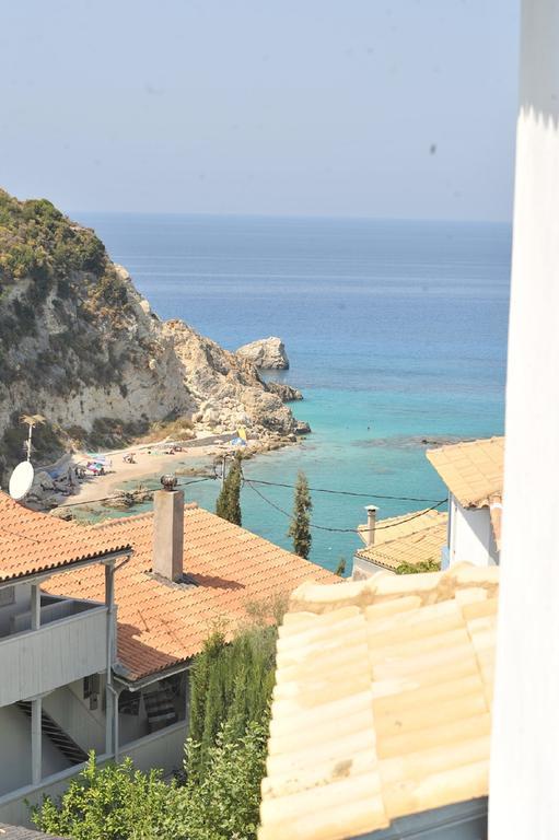 Hotel Agios Nikitas Exterior photo
